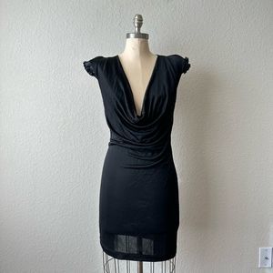 ROBERT RODRIGUEZ Black Sleeveless V-neck Dress Sheath Knee Length